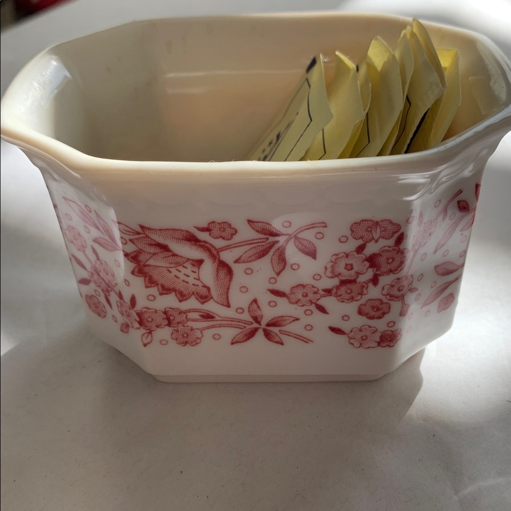 Syracuse China White Ceramic Sugar Packet Holder with Red Floral Pattern